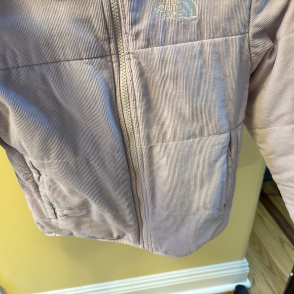 THE NORTH FACE KIDS REVERSIBLE MOSSBUD JACKET: Size 6 / Lavender Fog - Picture 4 of 12
